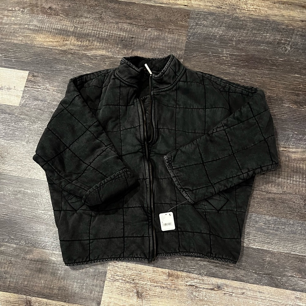 Free People black quilted dolman jacket size large
